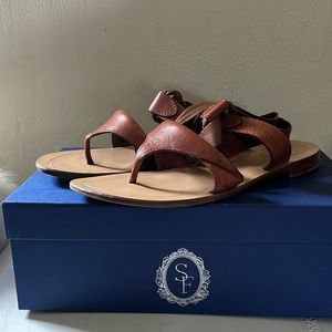 Sarah Flint Grear sandal size 38